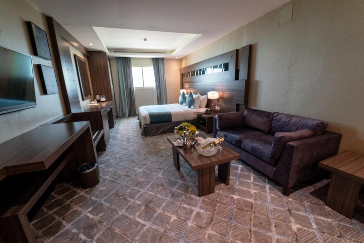 Continent Sumou Hotel Khobar Extérieur photo
